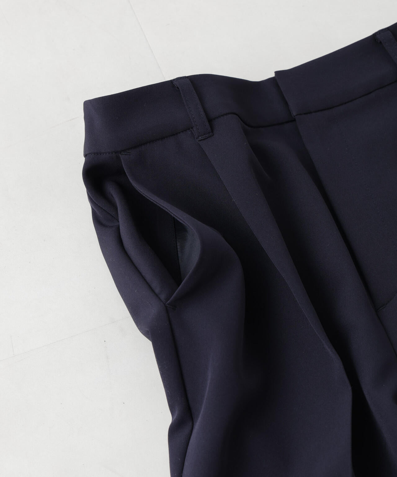 デイリーファンクション タックテーパードパンツ(セットアップ可) 6696127300