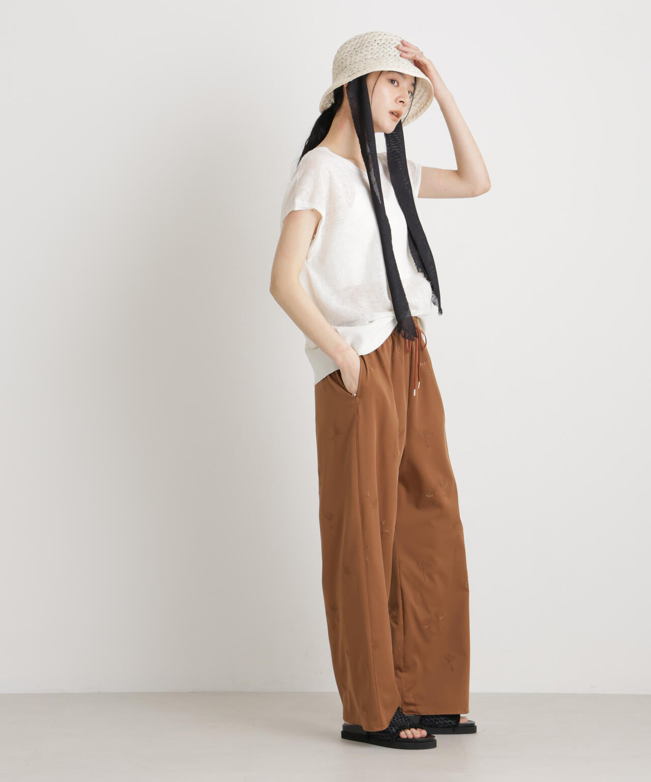 刺繍ツイルイージーワイドパンツ(セットアップ可) 6696127316