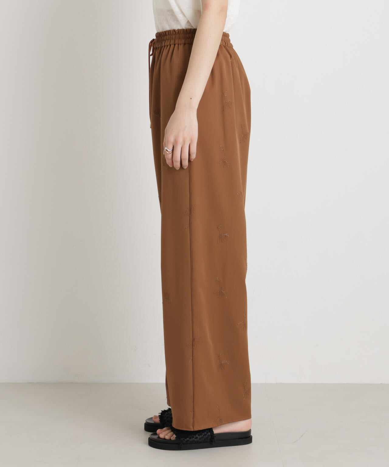 刺繍ツイルイージーワイドパンツ(セットアップ可) 6696127316