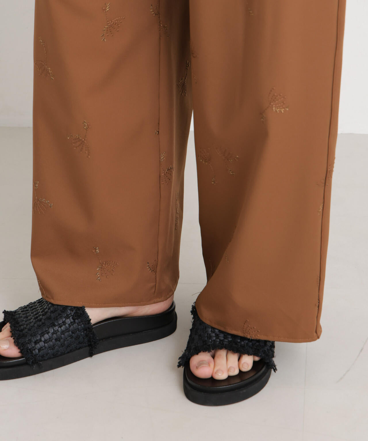 刺繍ツイルイージーワイドパンツ(セットアップ可) 6696127316