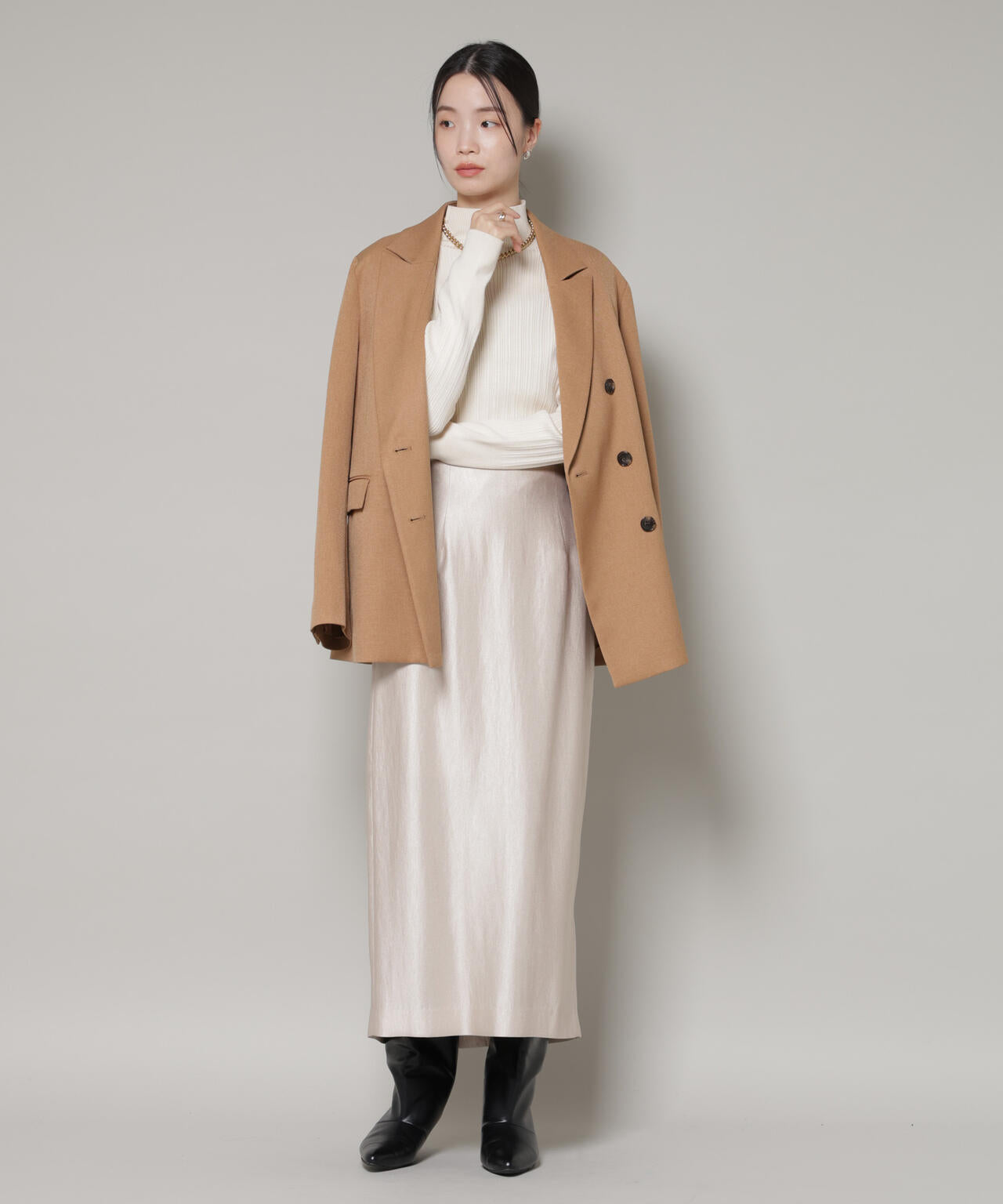 ブライトツイルサテンタイトスカート 6696130301