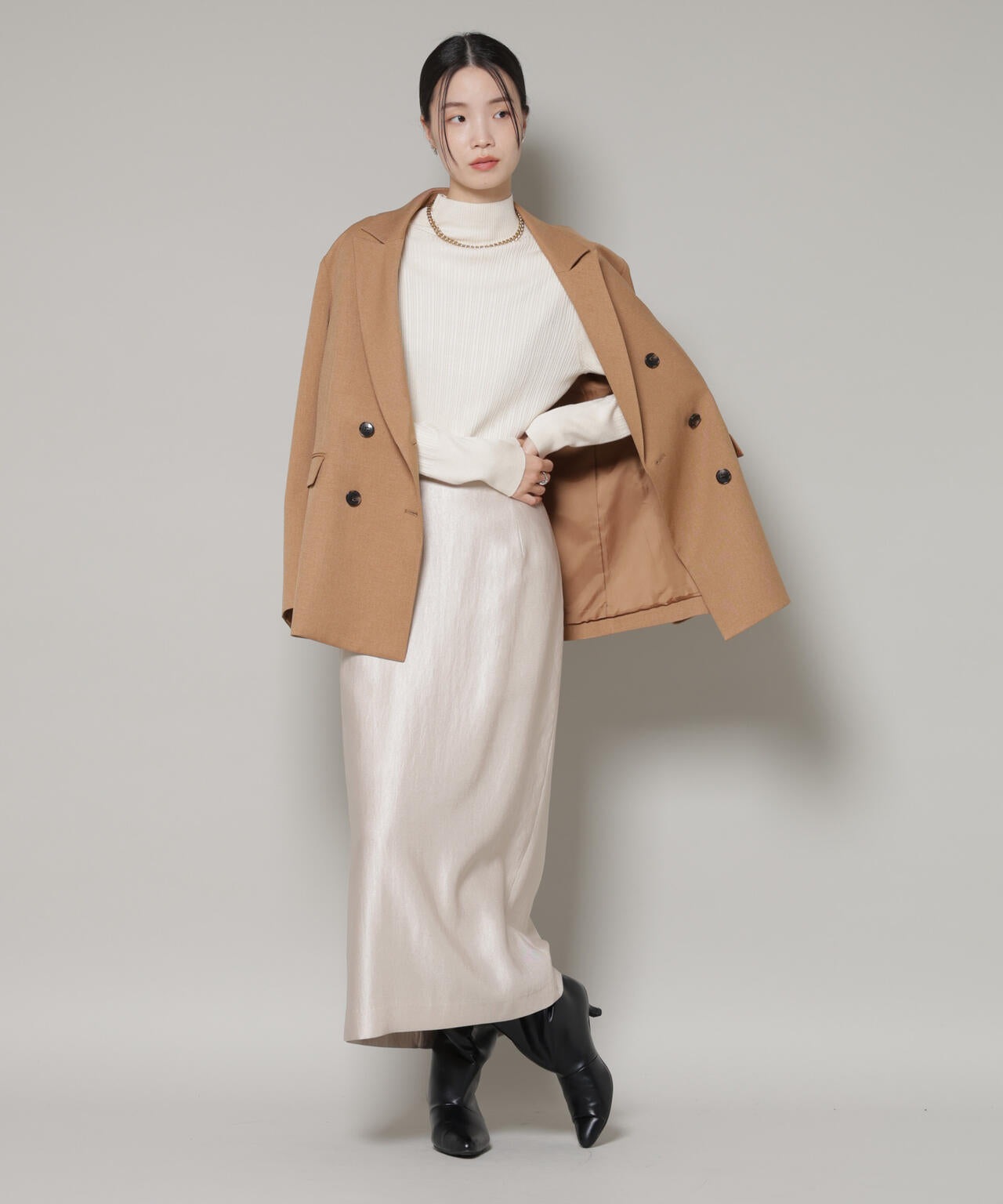 ブライトツイルサテンタイトスカート 6696130301