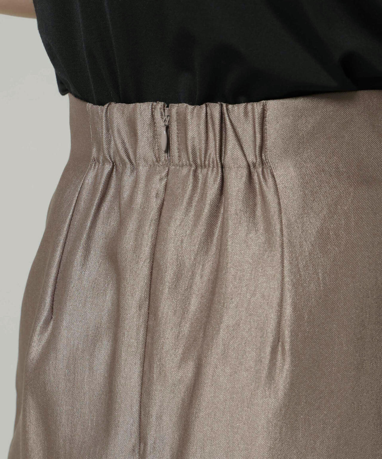 ブライトツイルサテンタイトスカート 6696130301