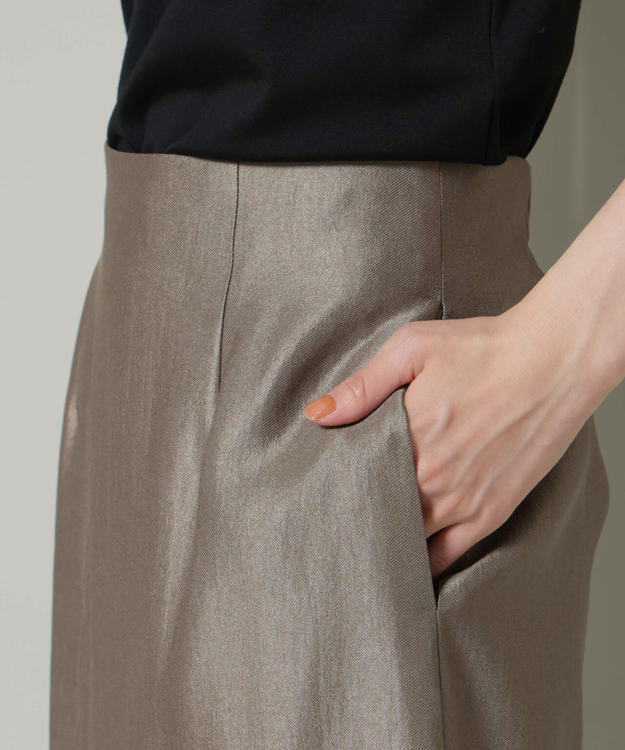 ブライトツイルサテンタイトスカート 6696130301