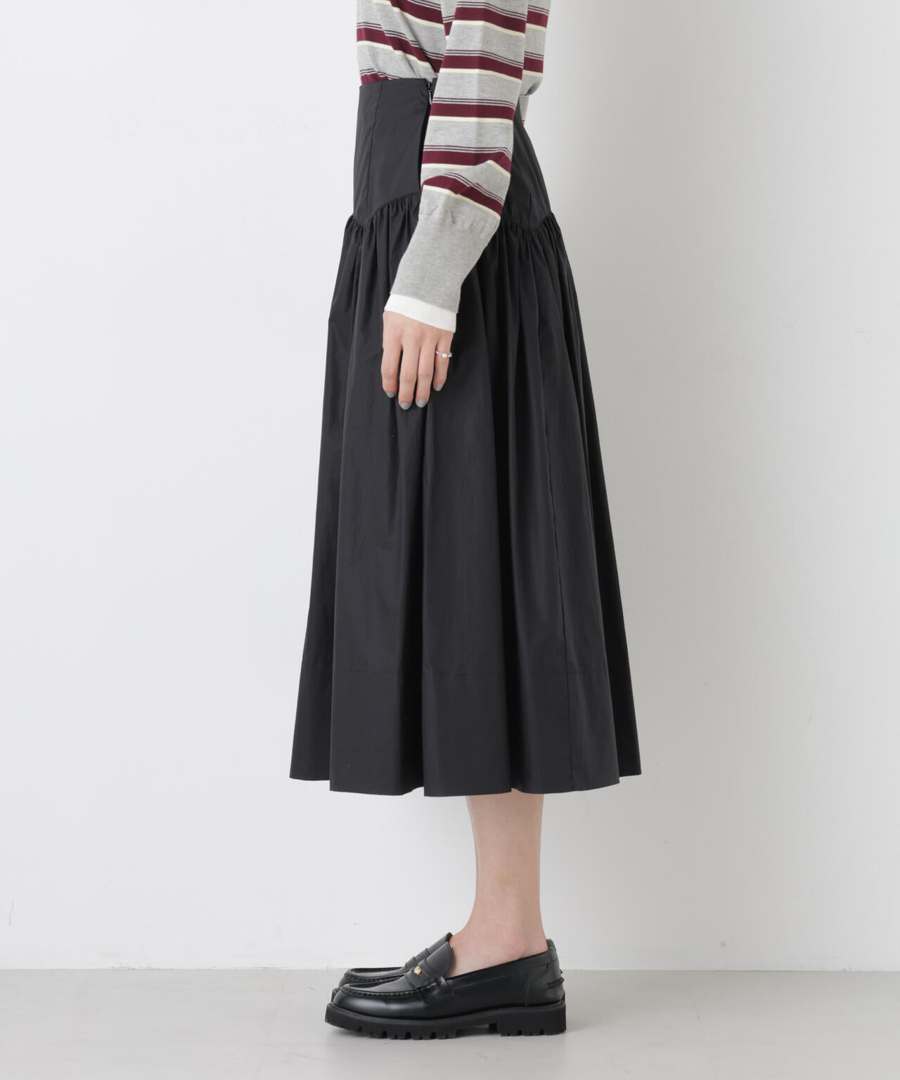 ローギャザーミディスカート 6696130307