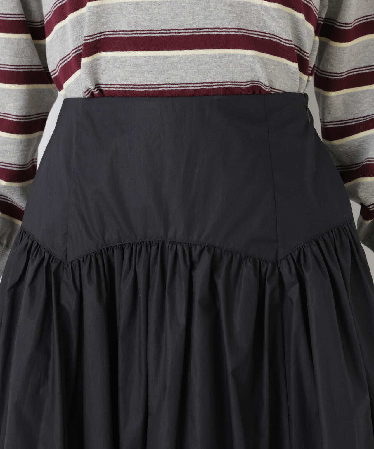 ローギャザーミディスカート 6696130307