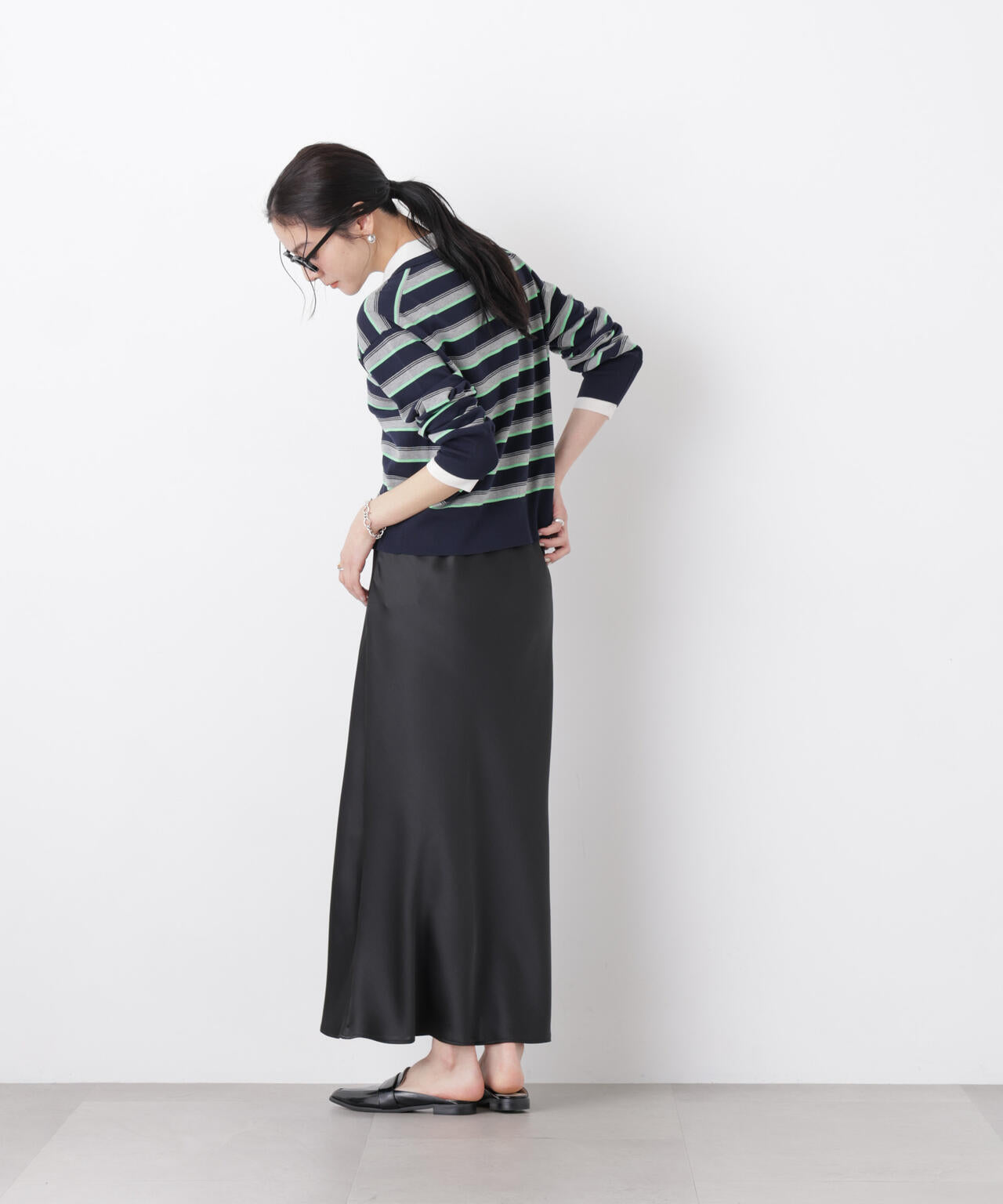 サテンナロースカート 6696130313