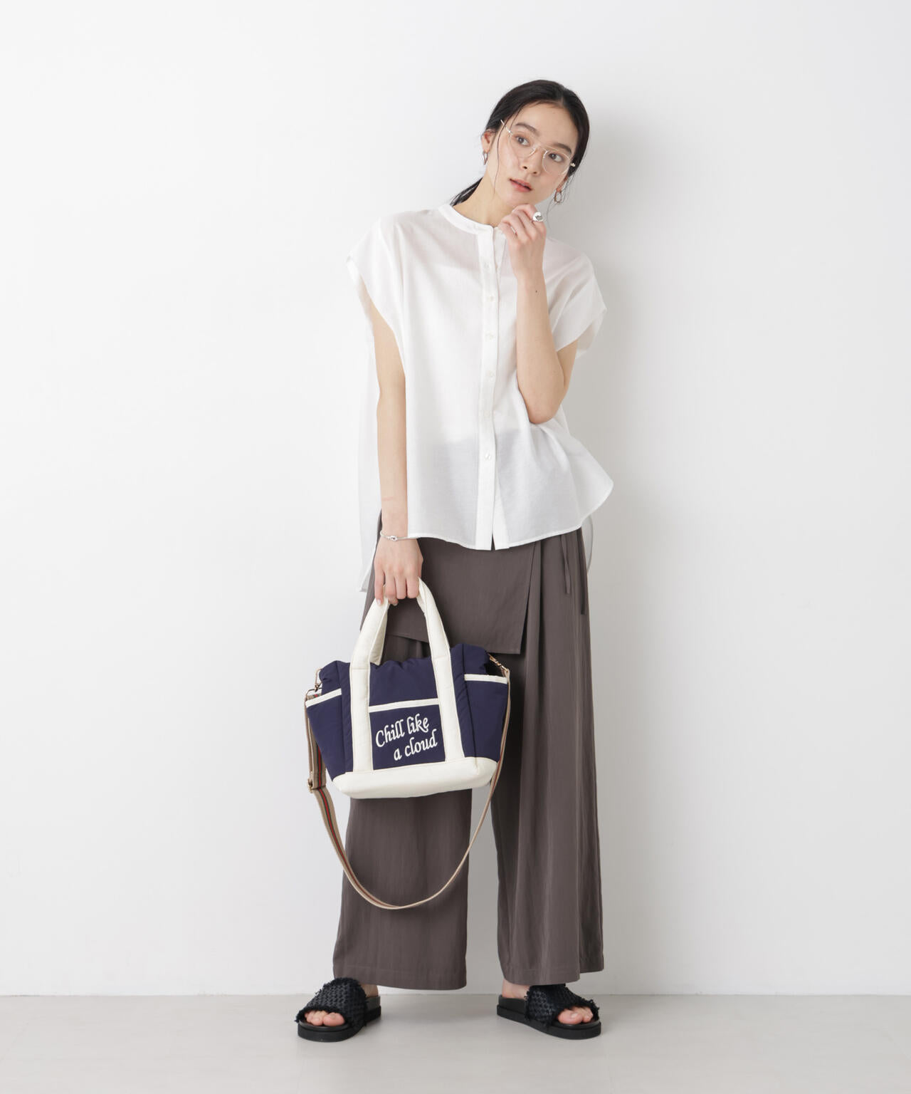 刺繍入りパフトート 6696132306