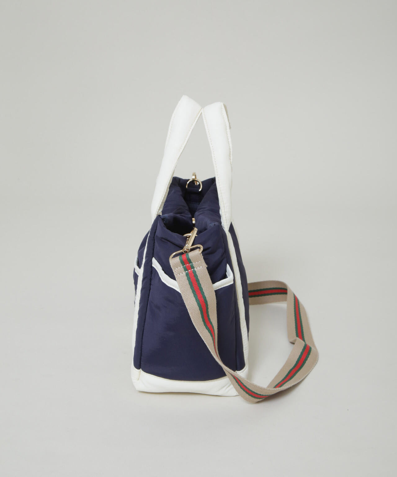 刺繍入りパフトート 6696132306