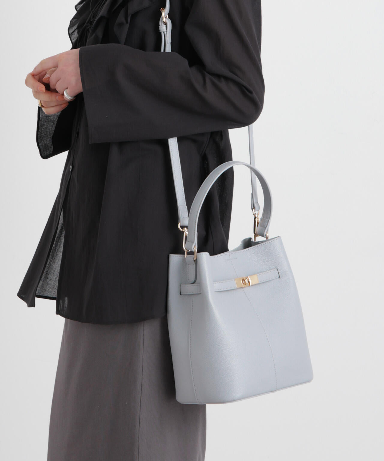 ワンハンドルミニベルトバッグ