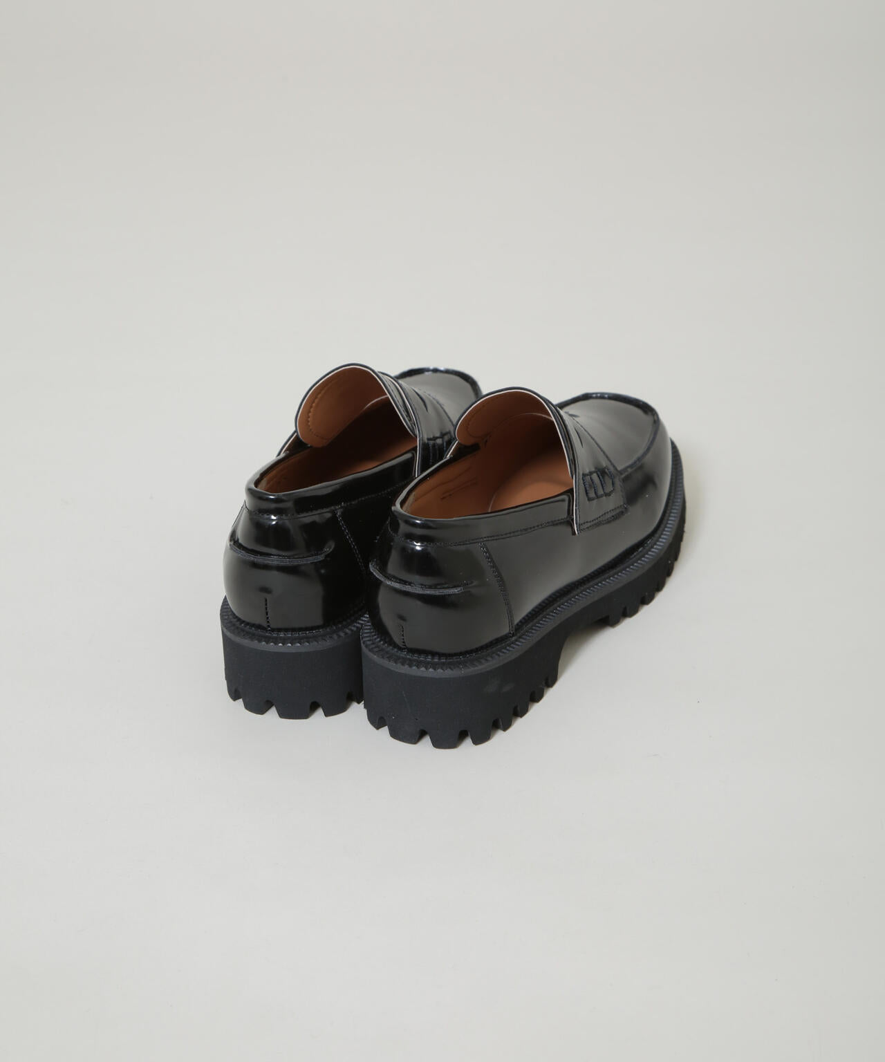 プラットフォームローファー 6696133301