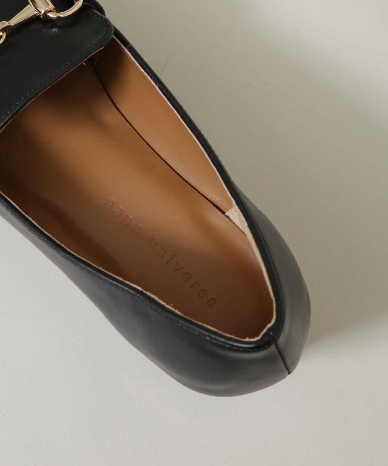 ゴールドパーツヒールローファー 6696133304