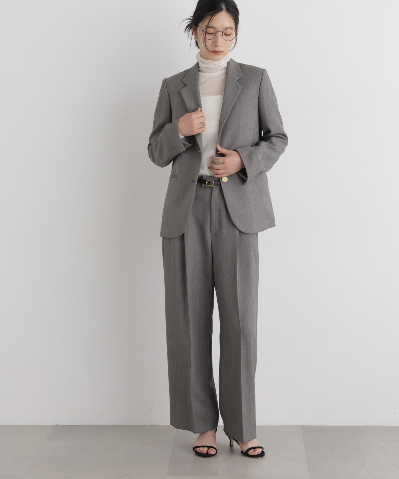 シャンブレーシャークスキンタックセミワイドパンツ(セットアップ可) 6696227302