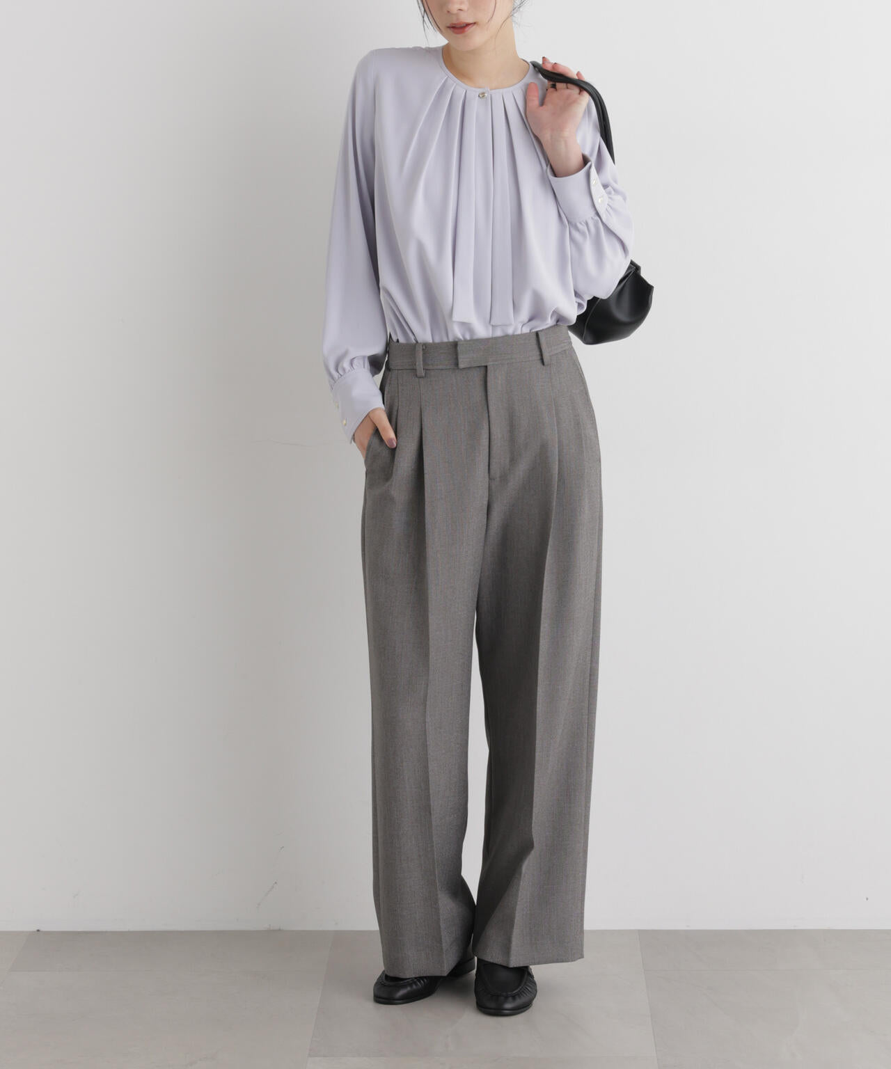 シャンブレーシャークスキンタックセミワイドパンツ(セットアップ可) 6696227302