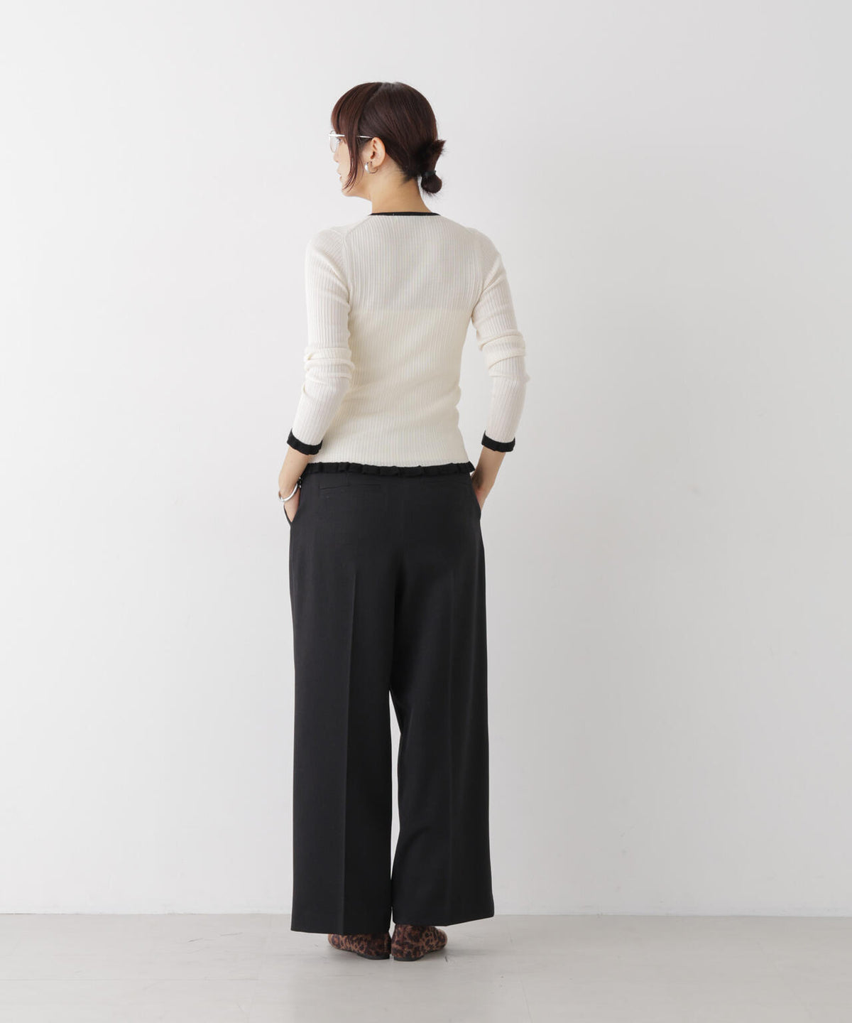 ソフトストレッチタックワイドパンツ(セットアップ可) 6696227304