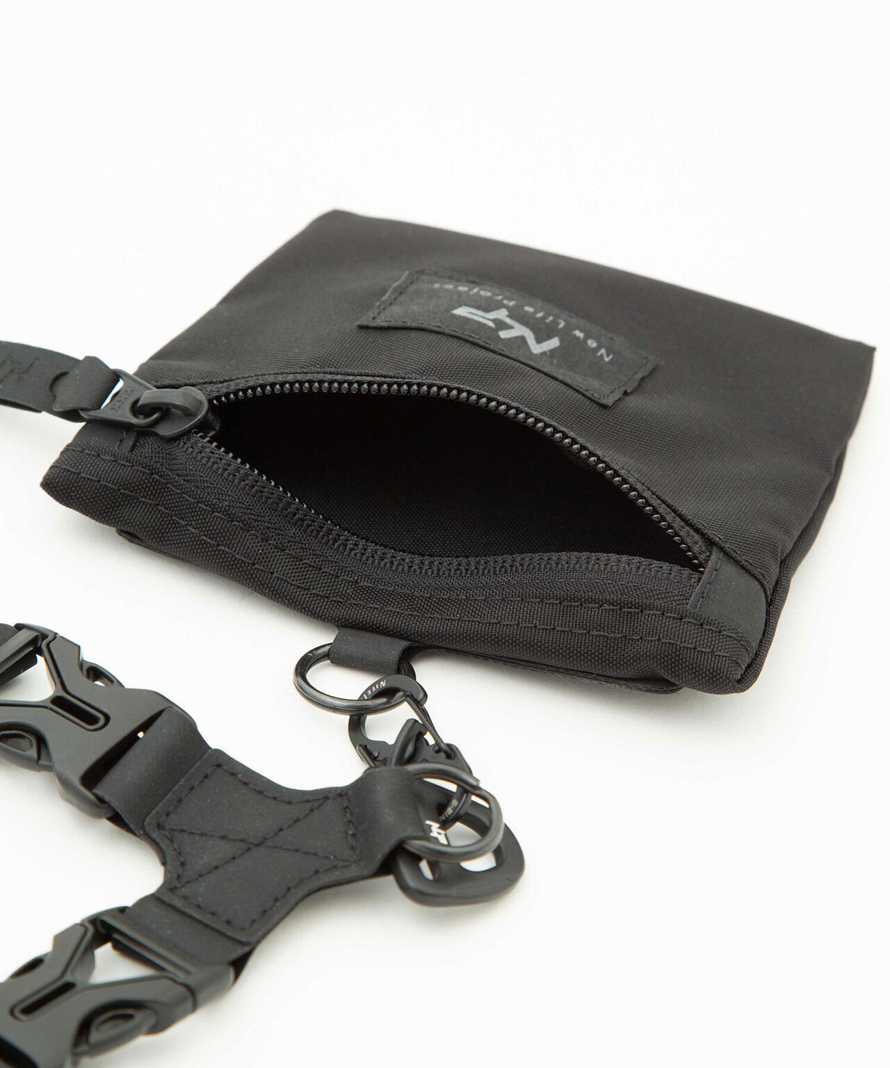 New life Project/別注MULTI STRAP WITH ZIP･ID 6703132123