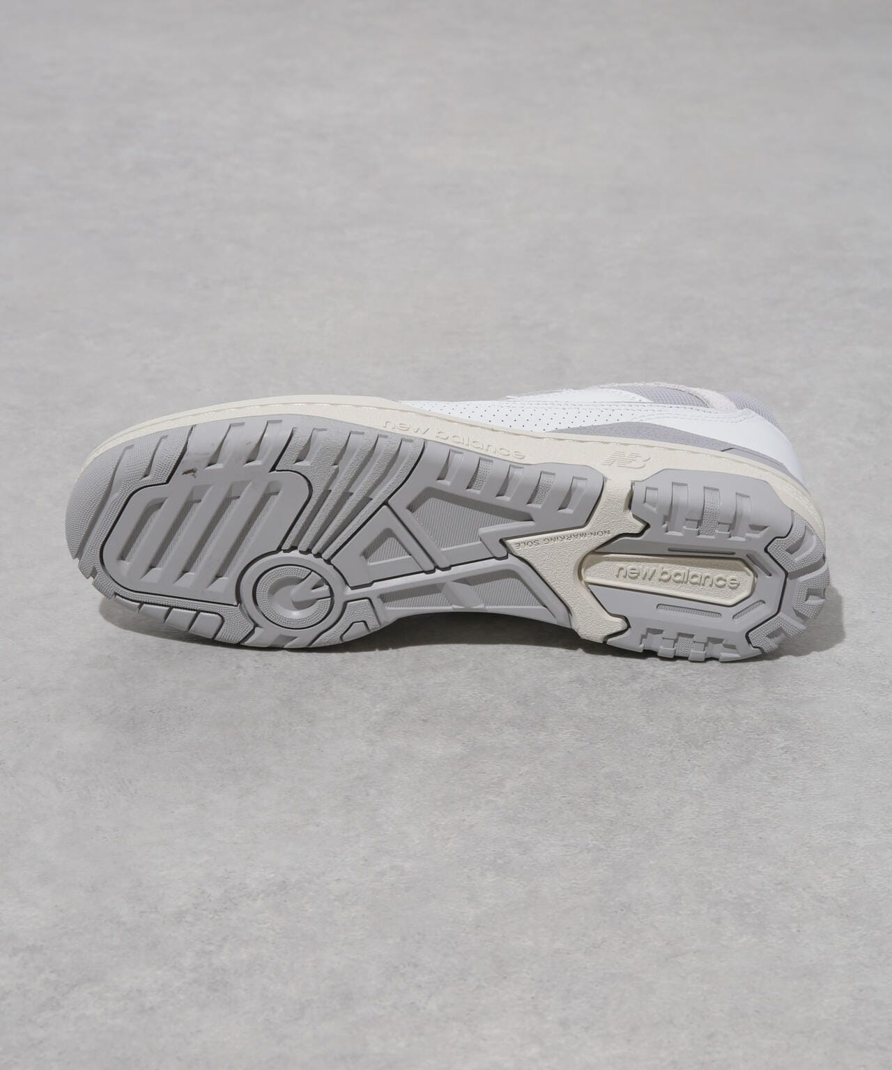 NEW BALANCE/BB550 6703234102