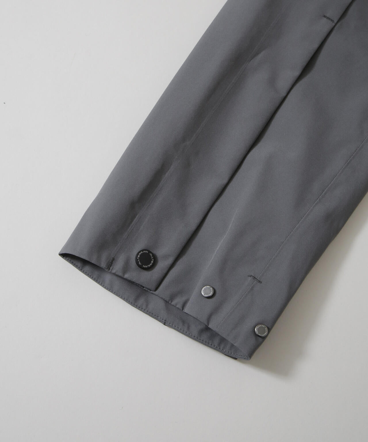 DESCENTE/DYNAMIC VENT HARD SHELL JACKET 6705212085