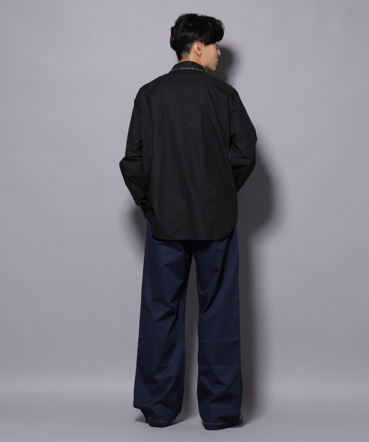mii/CONTRASTED HAND EMBROIDERED SH 6705220050