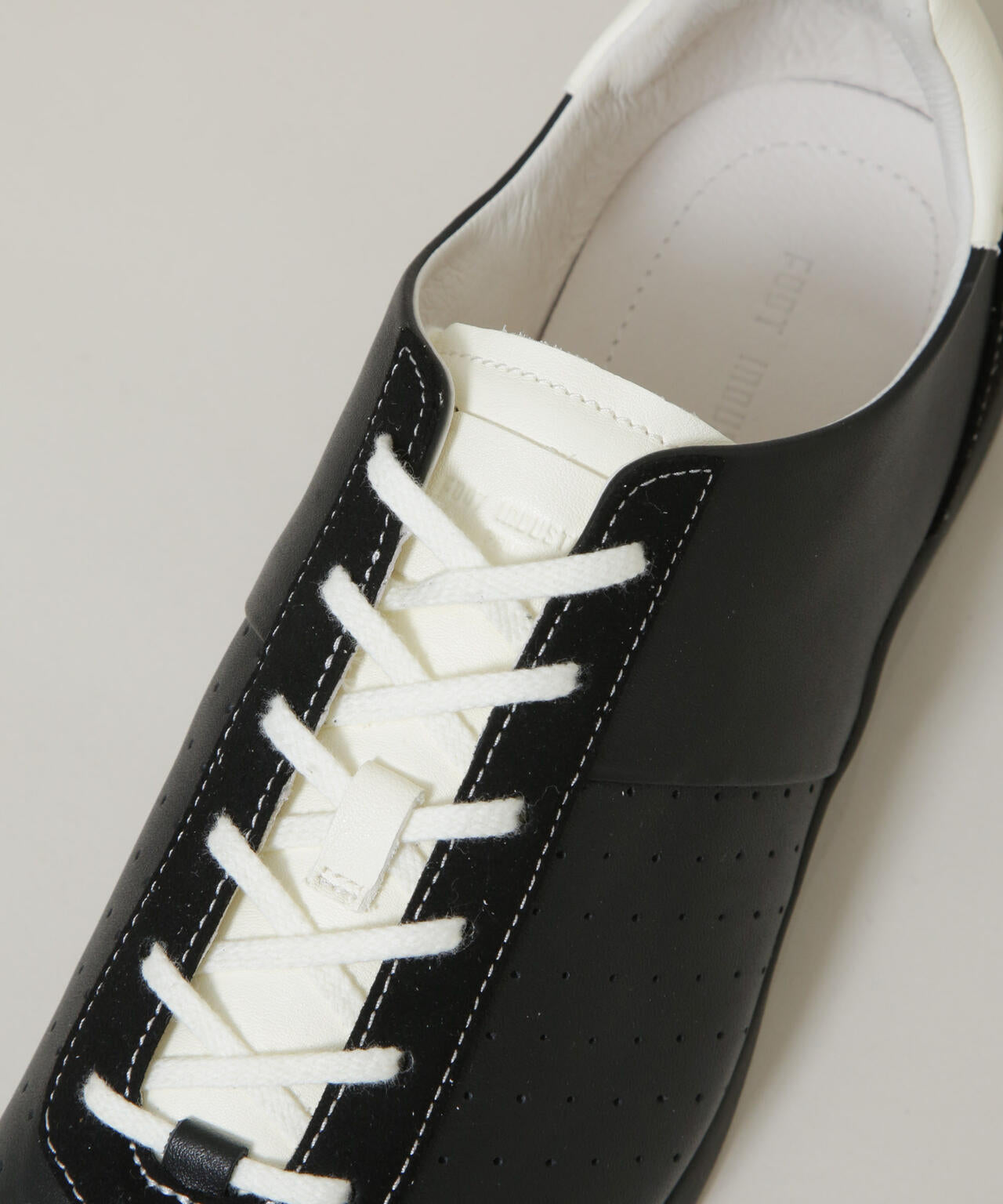 FOOT INDUSTRY/BALLET GAT 6706134076