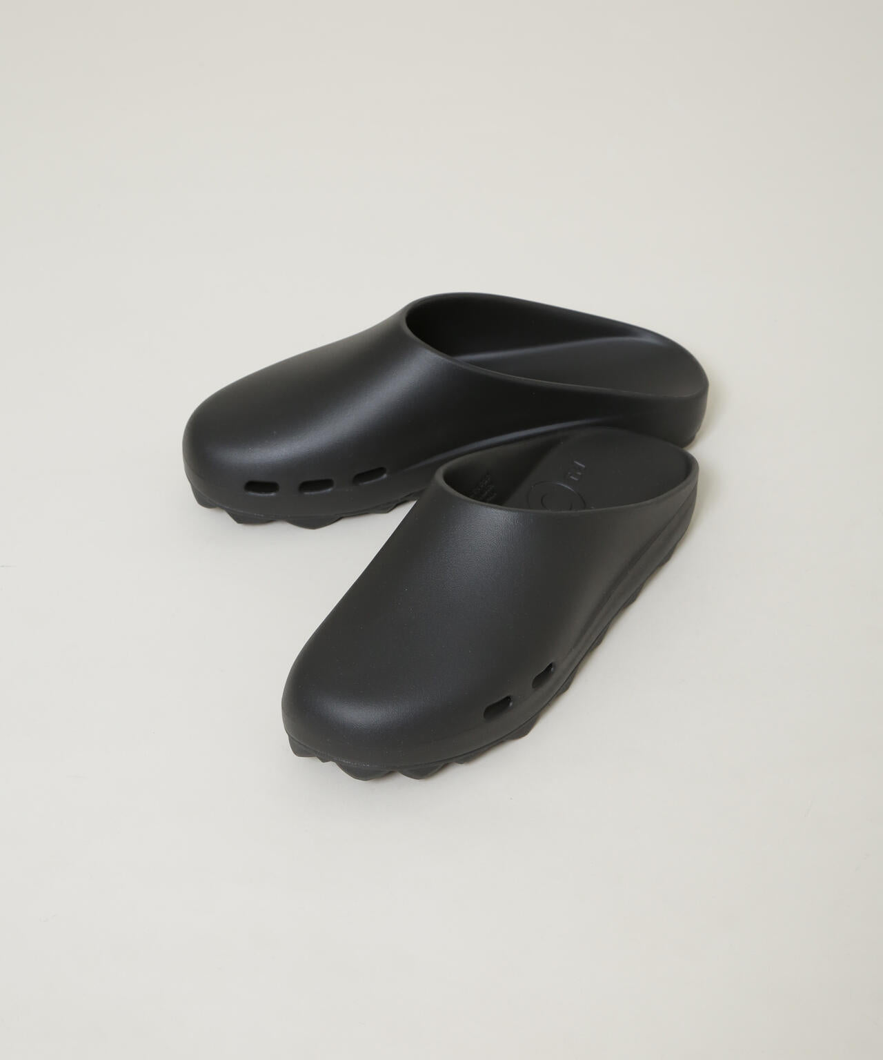 PPACO/LUX-1(AIR STUDDED SOLE(R)) 6706135023