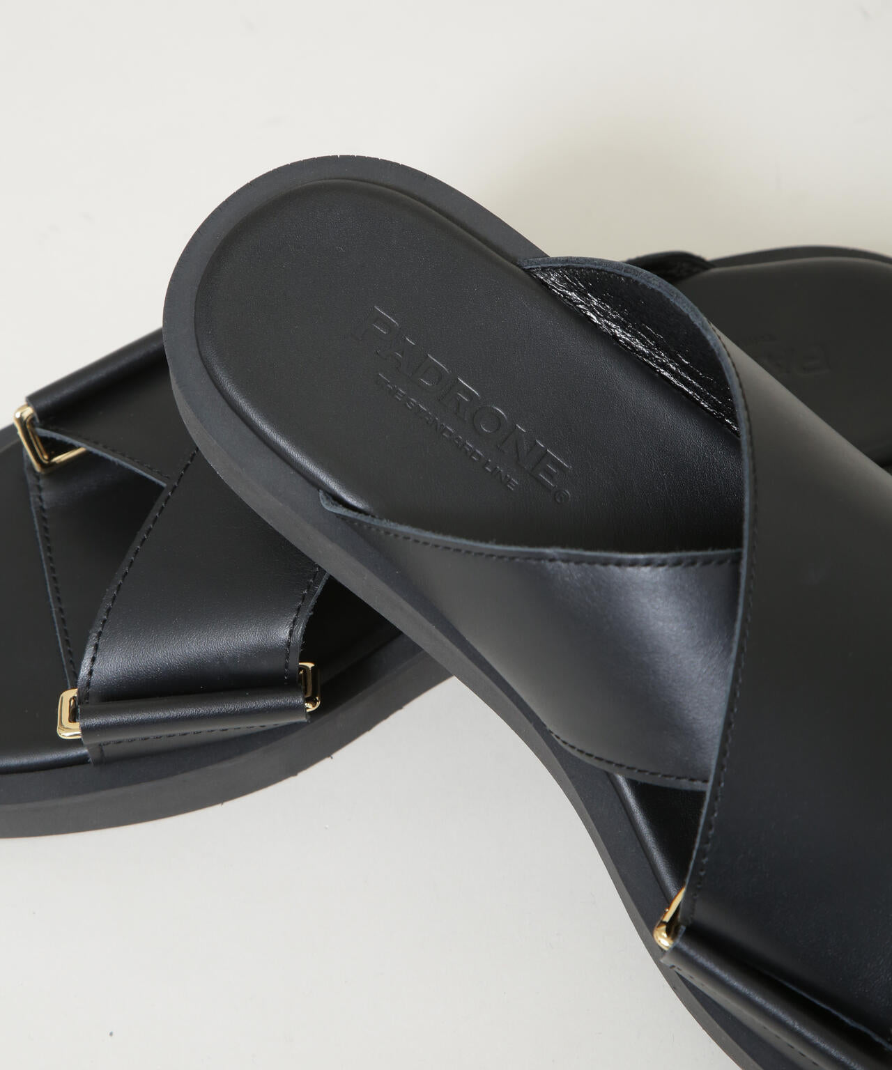 PADRONE THE STANDARD LINE/別注CROSS STRAP SANDAL/クロスストラップ 6706135029
