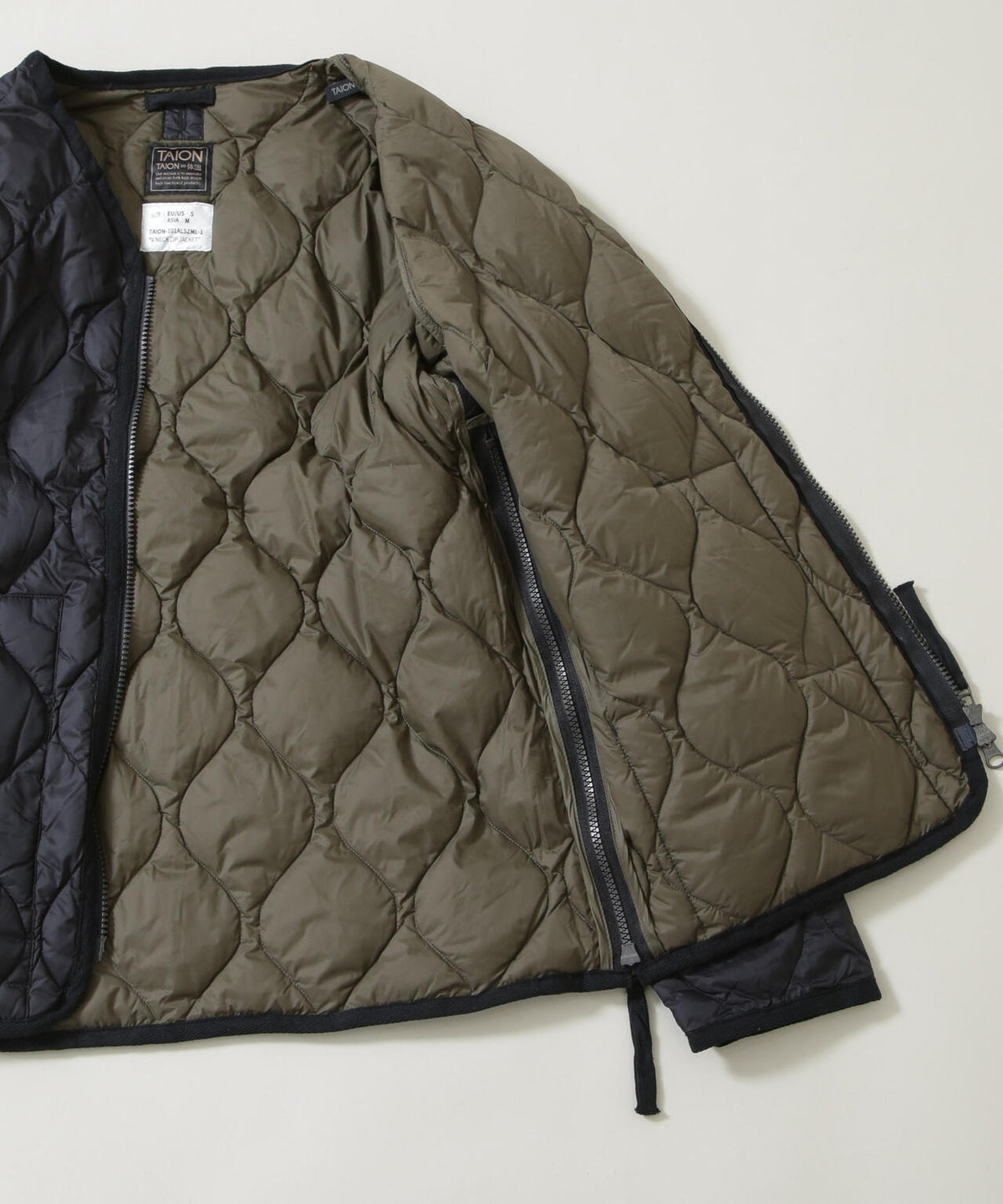 TAION/MILITARY W-ZIP V NECK DOWN JKT 6706214006