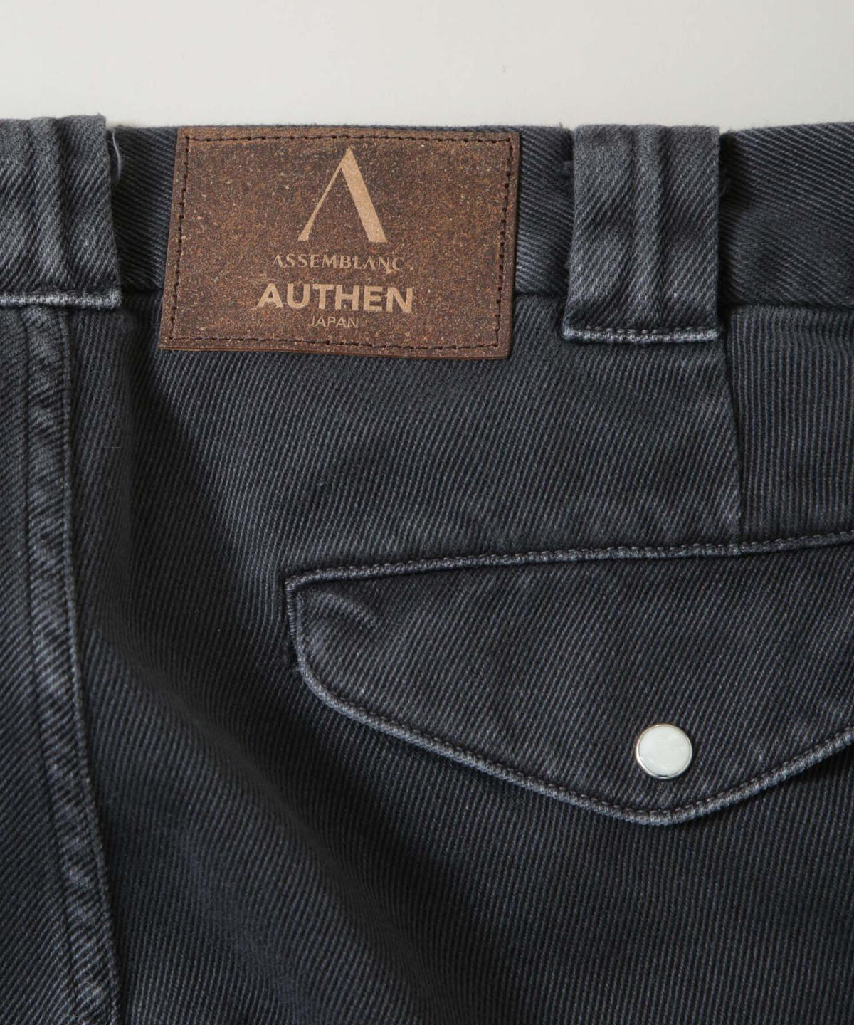 AUTHEN/｢ASSEMBLANC｣×AUTHEN シルクナイズド PT 6706227034