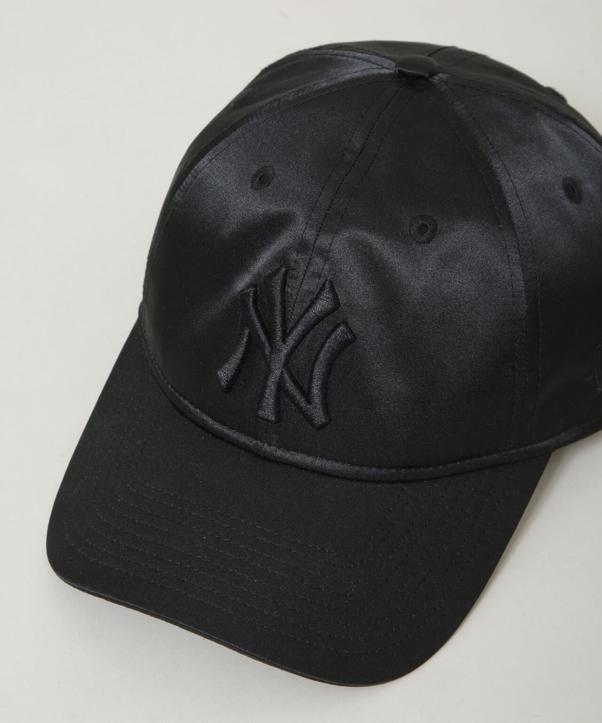 NEW ERA(R)/別注 940 NY / MLB SATIN CAP 6706239023