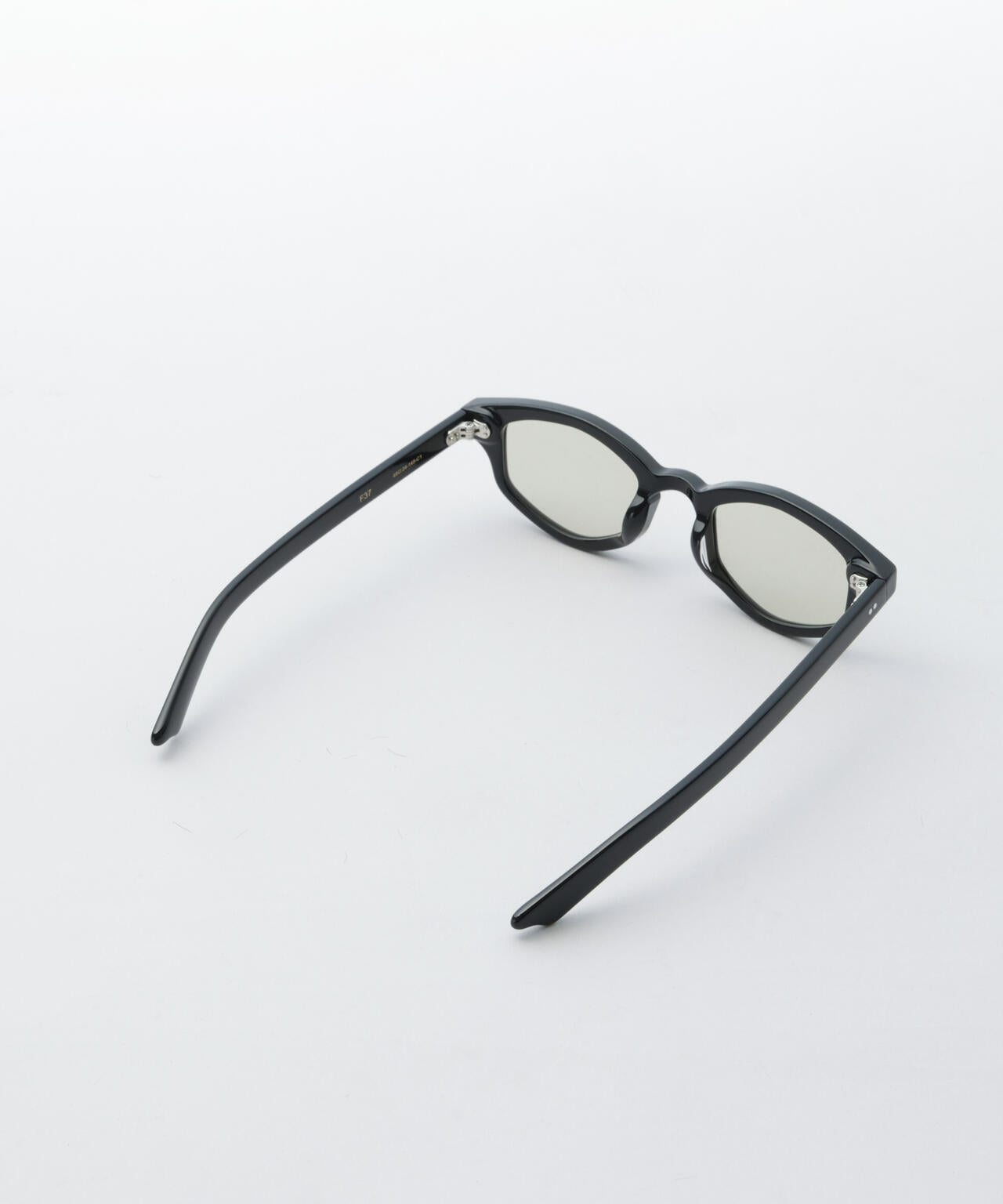 NEW.(Few.)/F37 6706240028