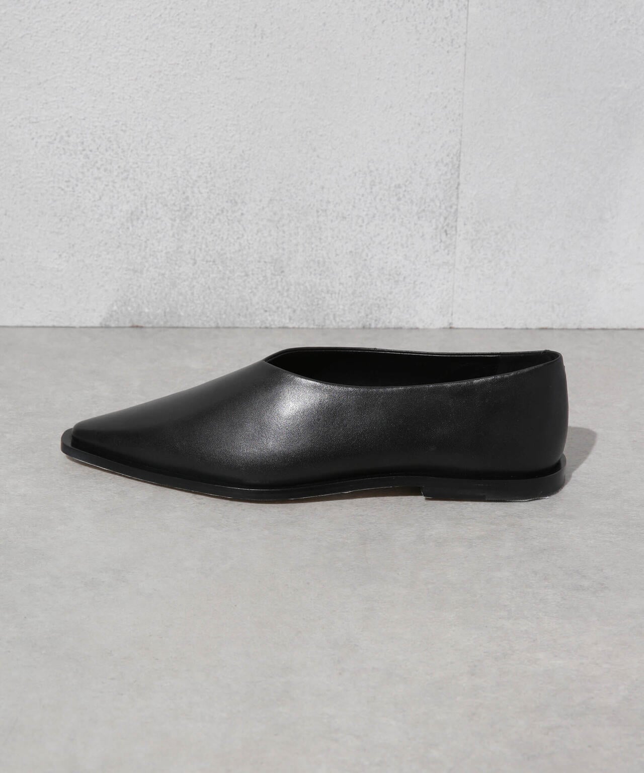 JVAM/AUGUST ポインテッドシューズ 6714133115