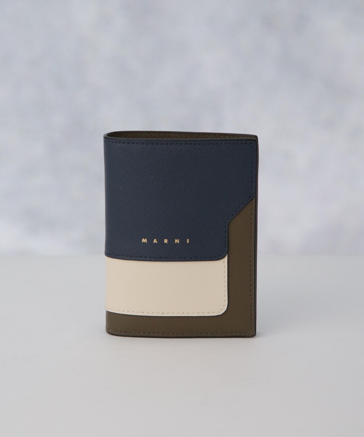 MARNI/二つ折り ウォレット 6714152035
