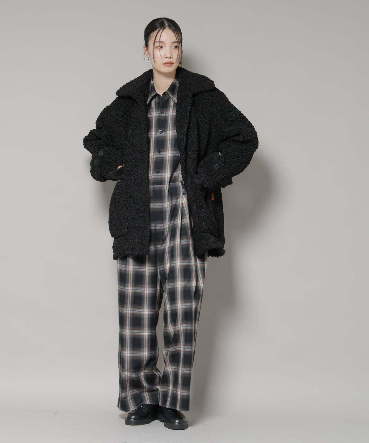 UNIVERSAL OVERALL/BOA HALF COAT 6715212012