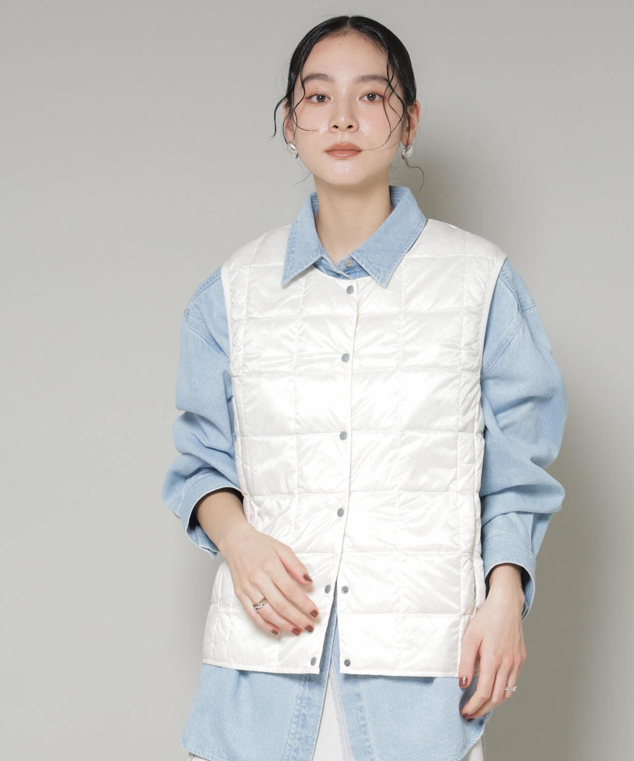 TAION/クルーネックボタンダウンベスト 6715214008