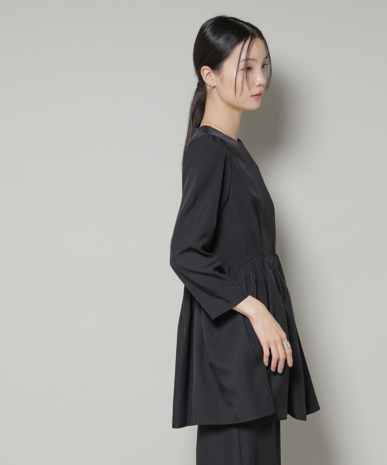 troisieme chaco/TWILL ペプラムトップス(セットアップ可) 6715220034