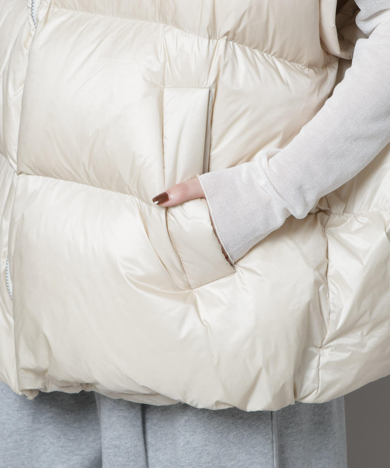 upper hights/Chur BEIGE 6715225007
