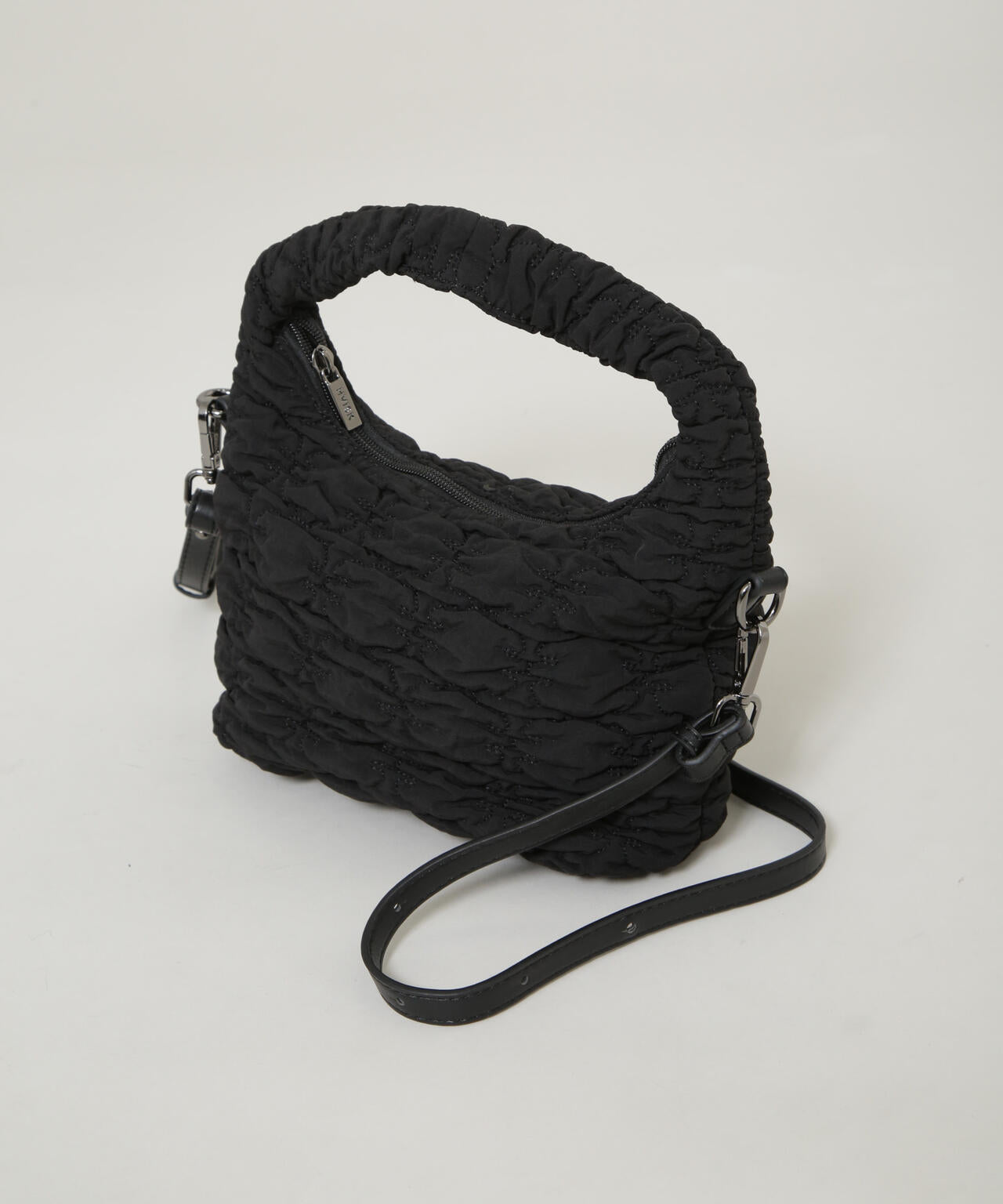 HVISK/Twist クロスボディバッグ 6715232412