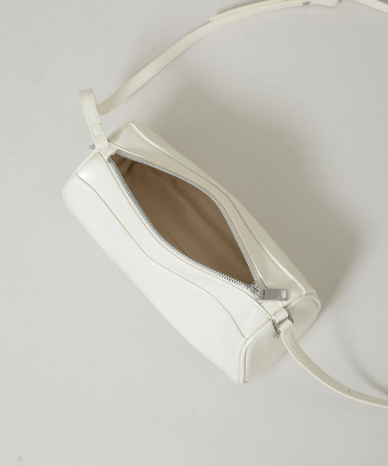 STAND OIL/CHUNKY BAG　CREAM 6715232419