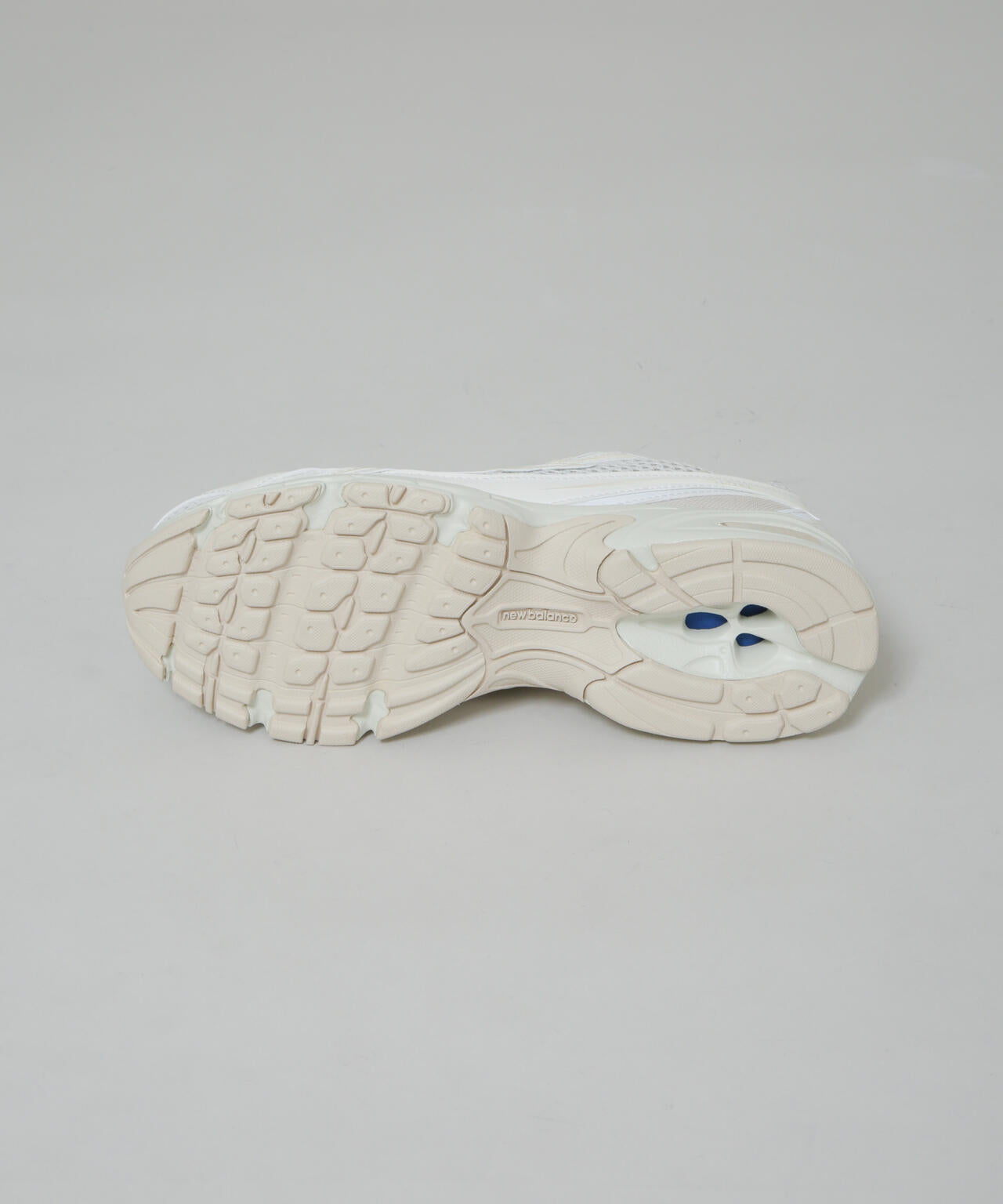 new balance/740 6715234059