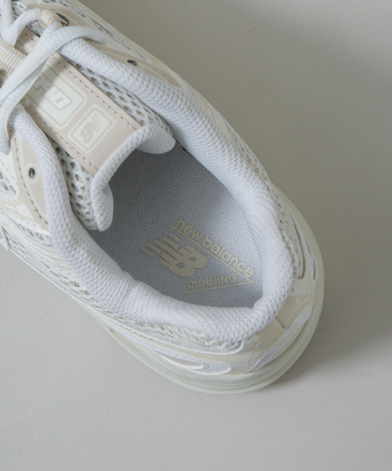 new balance/740 6715234059