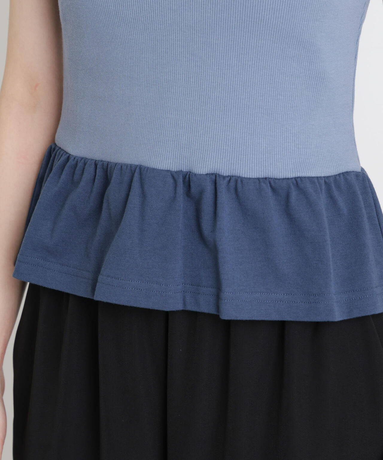 BOOKCLUB/別注 Bustier T shirts 6716124030