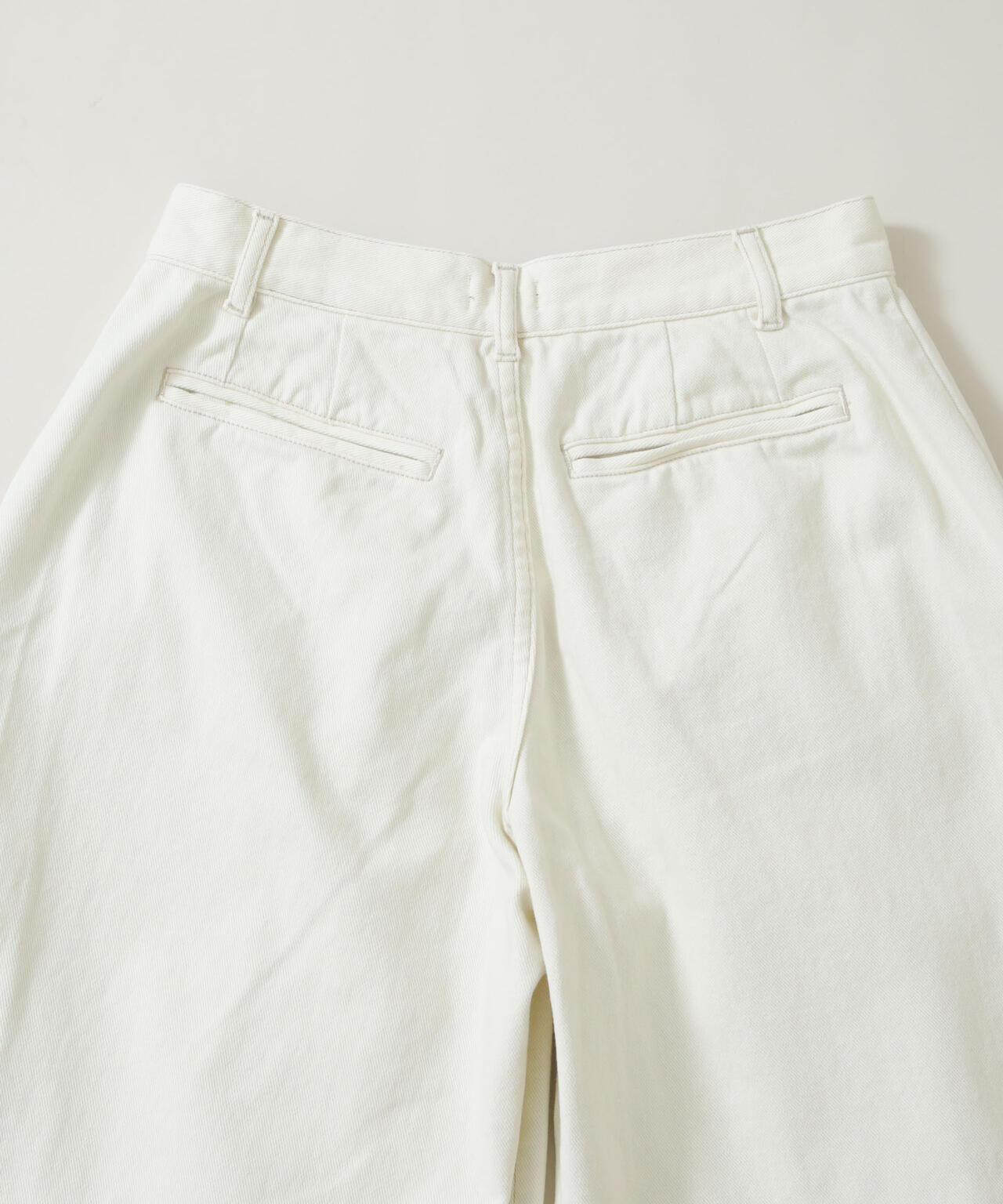 157/HALF TUCK SHORTS 6716127024