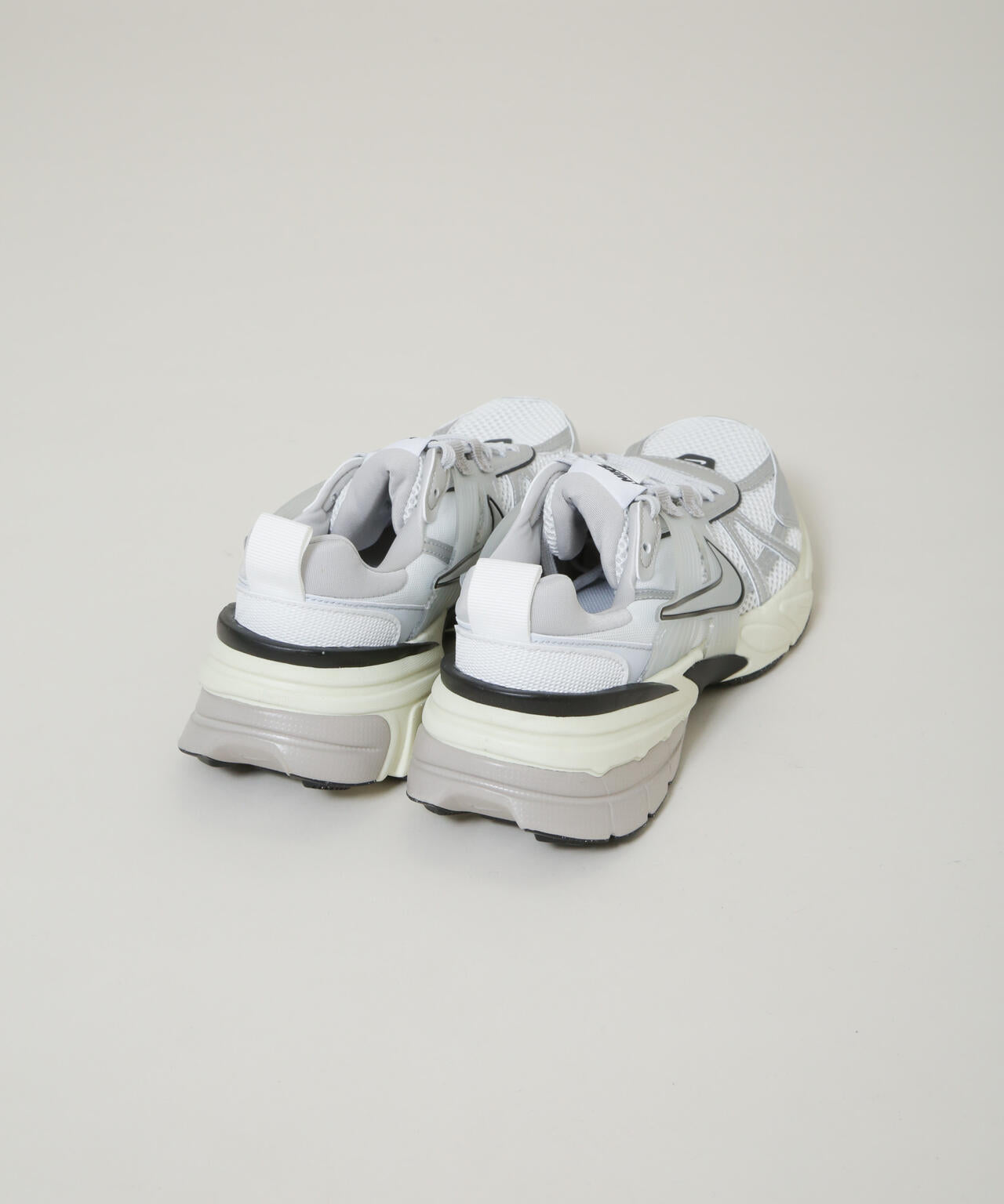 NIKE/ナイキ ウィメンズ V2K ラン 6716134012