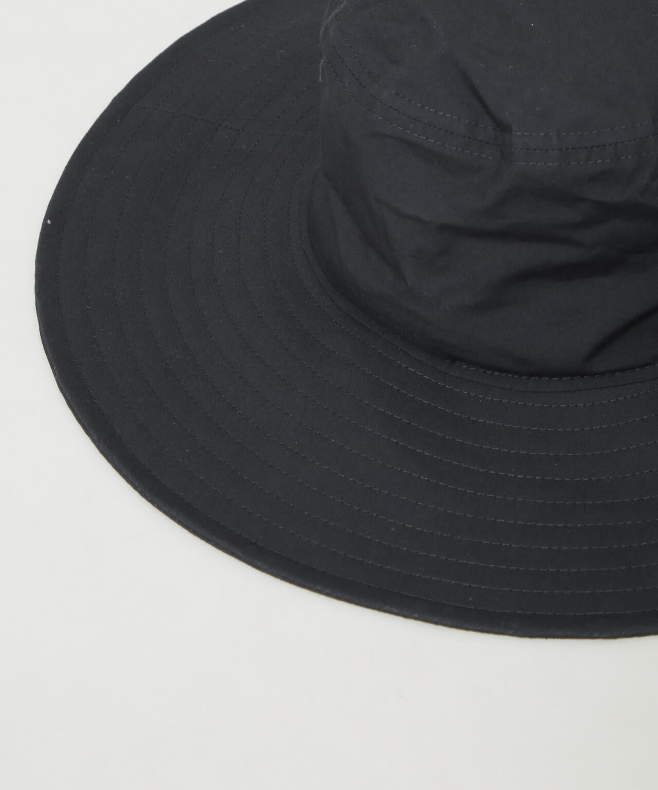 NEW ERA(R)/ADVENTURE WB TYPEWRITER BLK 6716139011