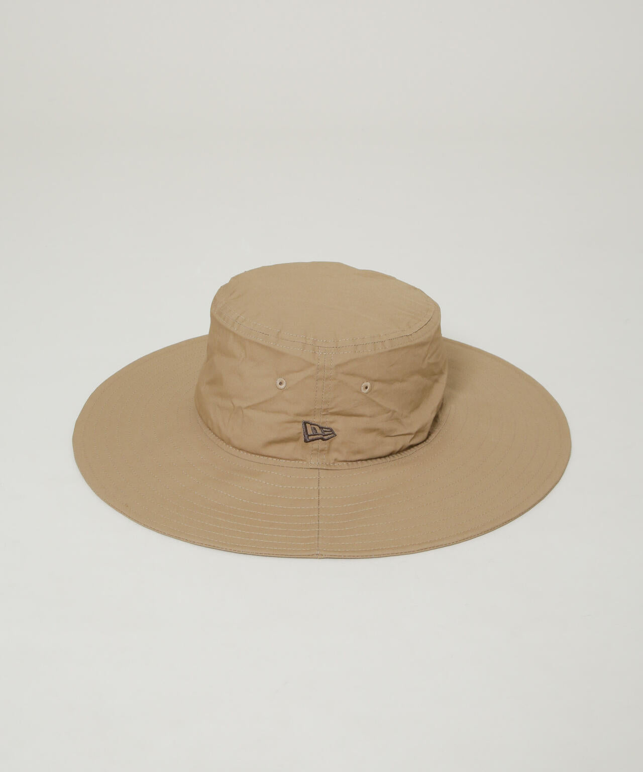 NEW ERA/ADVENTURE WB TYPEWRITER KHA 6716139012