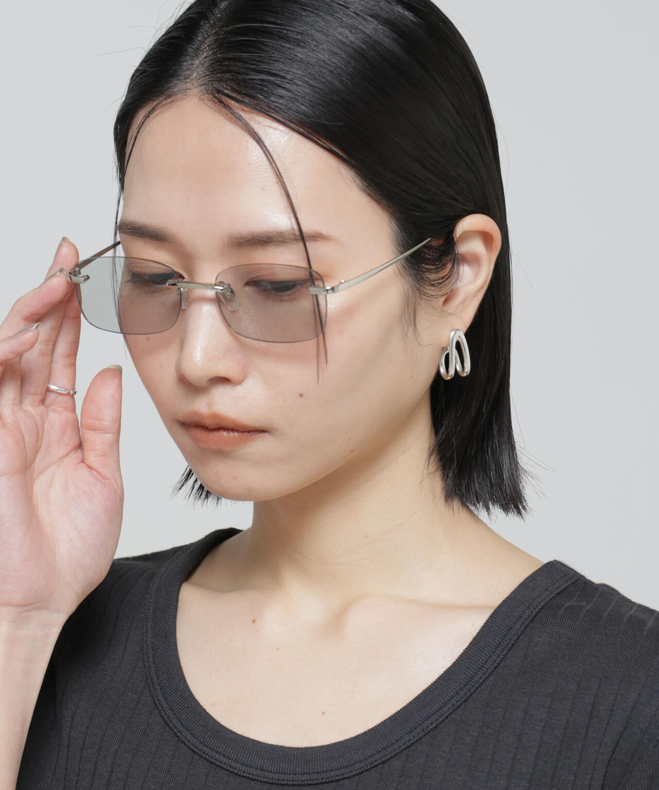 noeyedia/リムレススクエアグラス