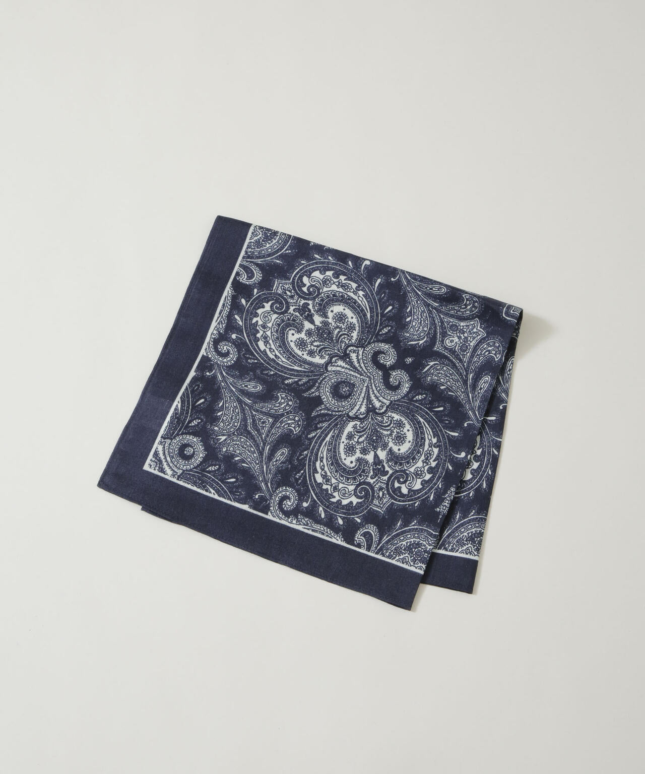 BRIGHT STAR/SILK BANDANA MOTIF SCARF NAVY