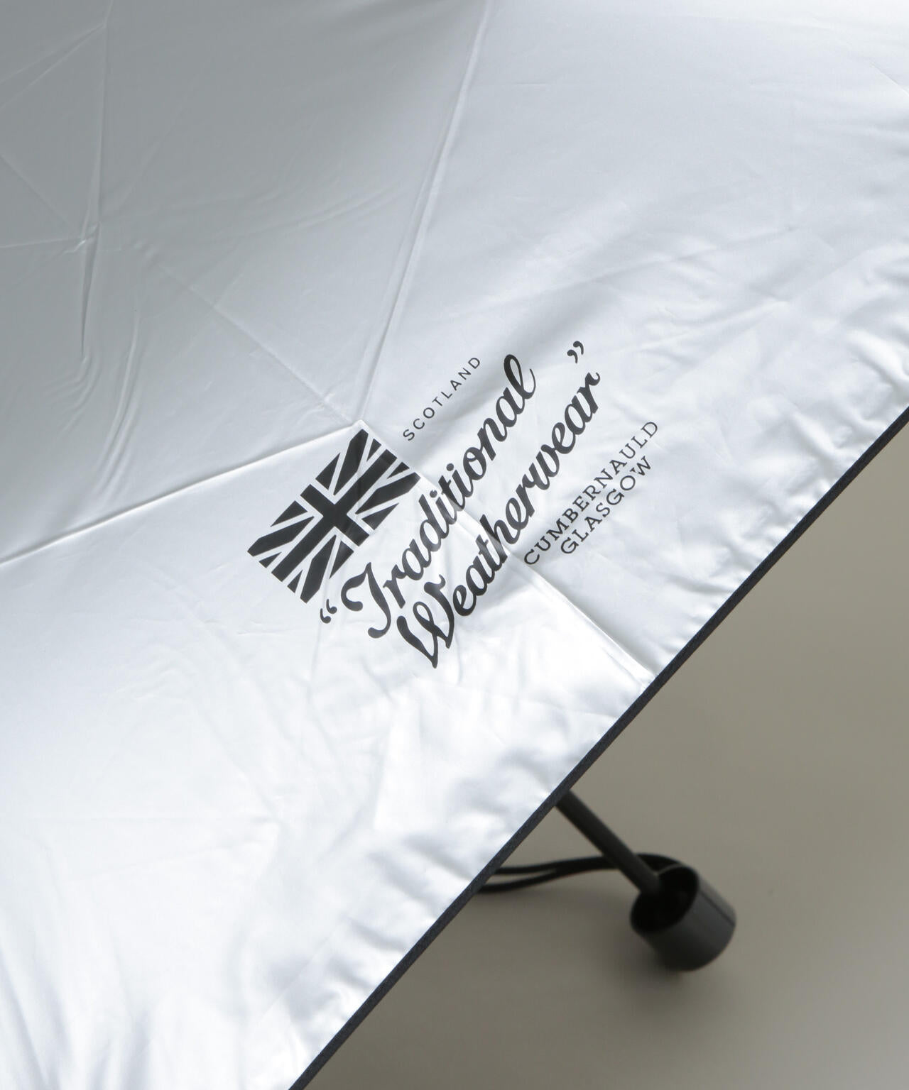 Traditional Weatherwear/LIGHT WEIGHT UMBRELLA SILVER 6716153011