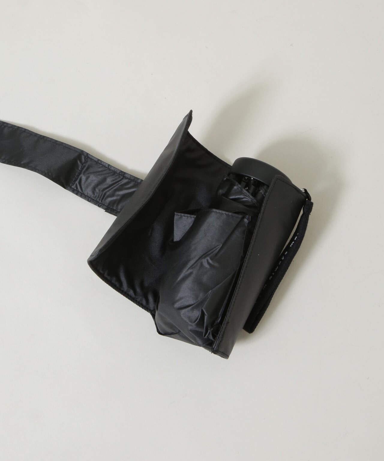 Wpc./MINIMA BLACK 6716153031