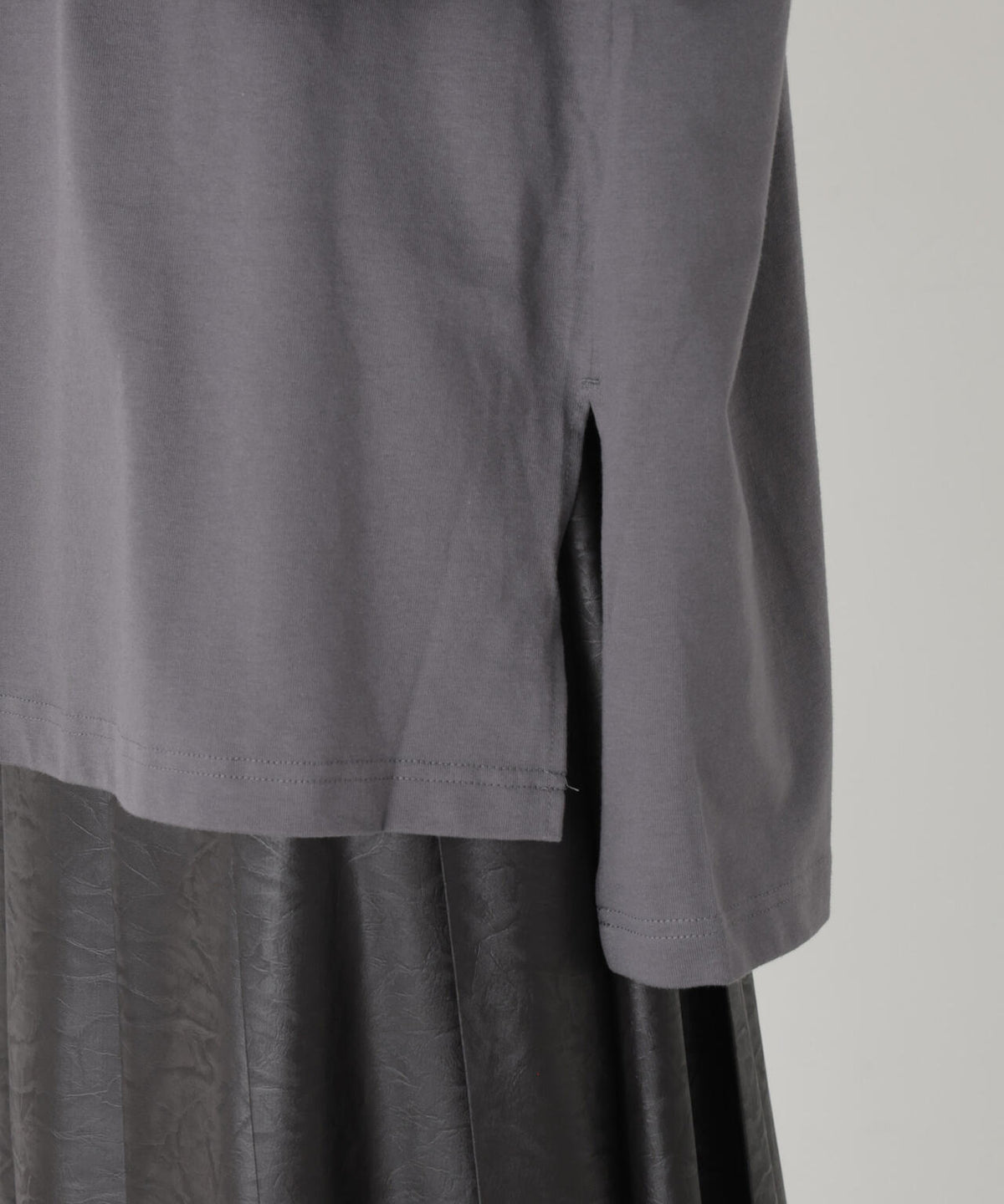 Hanes/1P BEEFY-T for HER ロングスリーブミドルT 6716223003